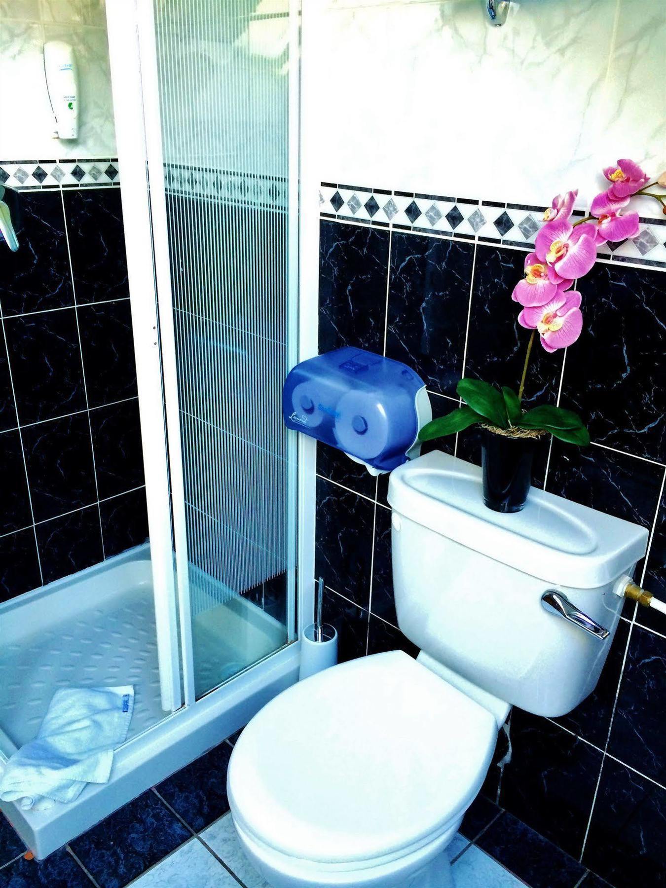 Abbey Lodge B&B Galway Eksteriør billede